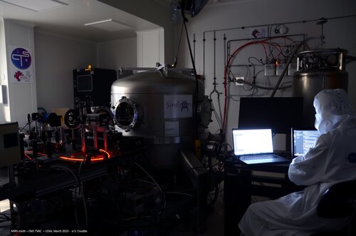 Instrument MIRS, modèle EM1 - Tests optiques en environnement (...)