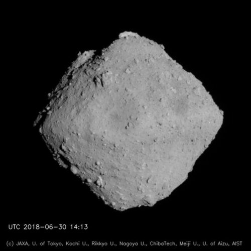 Image de l'astéroïde Ryugu prise par la sonde Hayabusa2